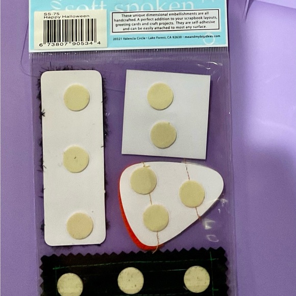 ⭐️2 for $5!  me&my BIG ideas soft spoken stickers - Happy Halloween - Picture 2 of 2